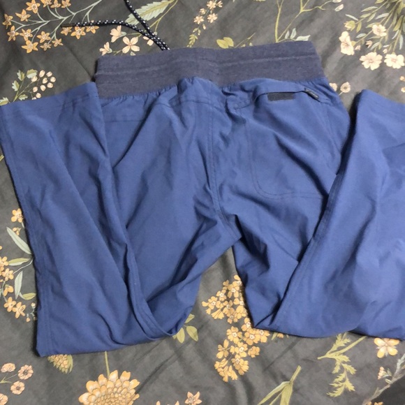 Bundle of Two Columbia Sportswear Hiking Capri Pants Drawstring Waist Blue/Grey - Picture 9 of 9